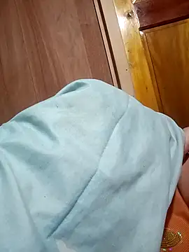 ningchun20 online show from October 25, 2025, 5:08 pm