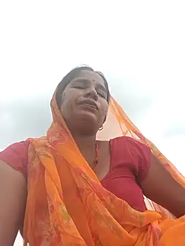 Hot Seema83 online show from November 4, 2025, 8:24 am