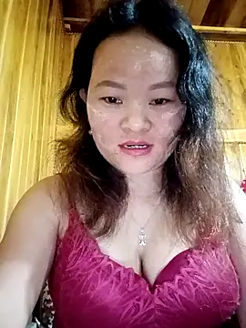 ctm-cute online show from April 21, 2026, 2:51 am