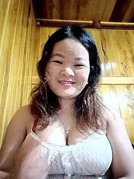 ctm-cute online show from April 21, 2026, 9:39 pm