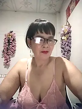 Ki xxx online show from September 15, 2025, 2:39 pm