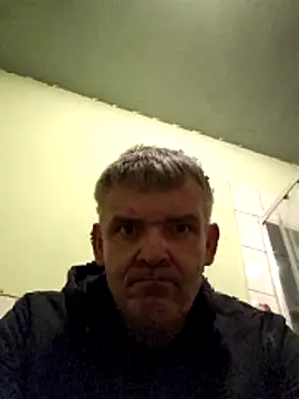 Mariop9999 online show from December 2, 2025, 12:27 am