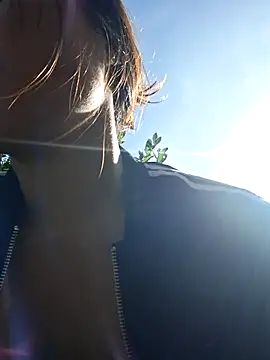 ALIENHR38 online show from November 7, 2025, 2:22 am