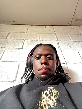 Wuu2now online show from October 6, 2025, 8:45 am