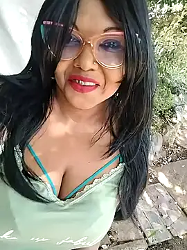 hemilynthomas2467 online show from March 25, 2026, 12:11 pm