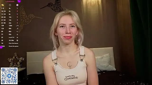 Snapshot of JuliannaWenger chatting on January 16, 2026, 4:11 pm JuliannaWenger online show from January 16, 2026, 4:11 pm