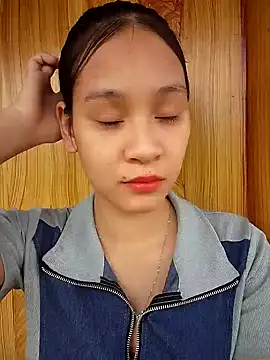 ChiecumBae online show from September 9, 2025, 2:11 am