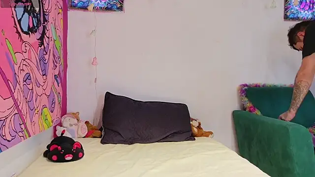 rosse dredd online show from December 22, 2025, 7:33 pm