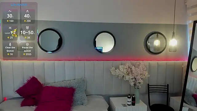 Snapshot of Mila_Hank_ chatting on September 29, 2025, 12:54 pm Mila Hank online show from September 29, 2025, 12:54 pm