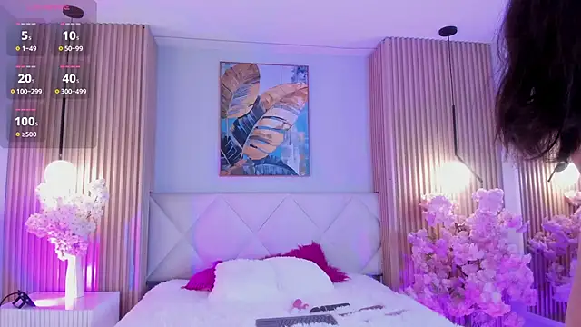 Snapshot of Mila_Hank_ chatting on February 6, 2026, 1:03 pm Mila Hank online show from February 6, 2026, 1:03 pm