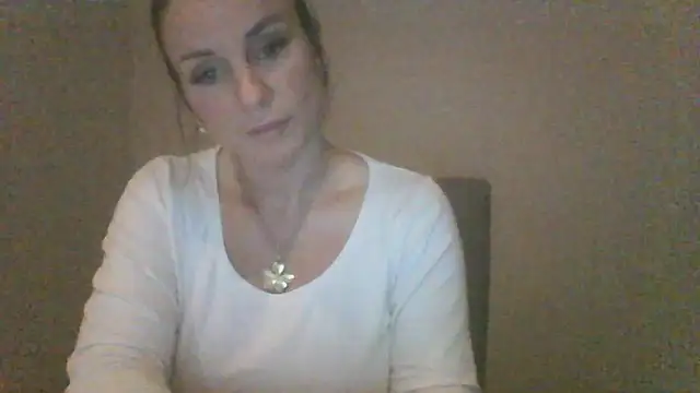 Justnani001 online show from February 22, 2026, 10:41 pm