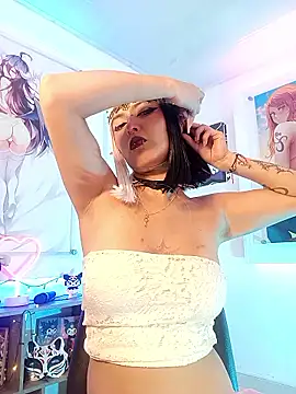 lil candy77 online show from March 12, 2026, 12:22 pm