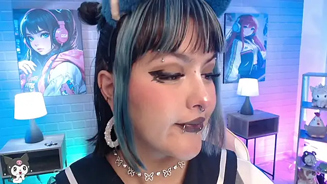 Snapshot of lil_candy77 chatting on May 27, 2026, 12:02 pm lil candy77 online show from May 27, 2026, 12:02 pm