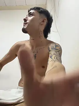 NikoStone  online show from April 20, 2026, 4:48 am