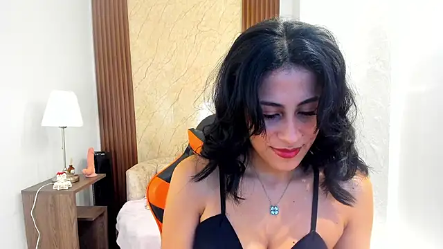 Thais kim online show from November 21, 2025, 12:26 pm