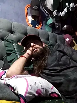 hairy mannn online show from February 8, 2026, 3:21 am