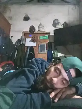 Snapshot of hairy_mannn chatting on May 7, 2026, 1:11 am hairy mannn online show from May 7, 2026, 1:11 am