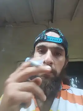Snapshot of hairy_mannn chatting on June 7, 2026, 12:20 pm hairy mannn online show from June 7, 2026, 12:20 pm