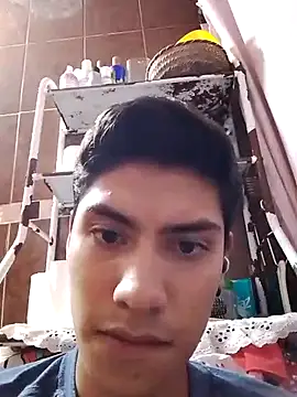 aispuro8505 online show from September 17, 2025, 7:10 am