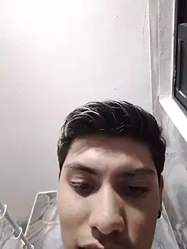 aispuro8505 online show from April 21, 2026, 5:14 am