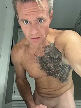 DILFiGuess11 online show from September 9, 2025, 3:00 pm