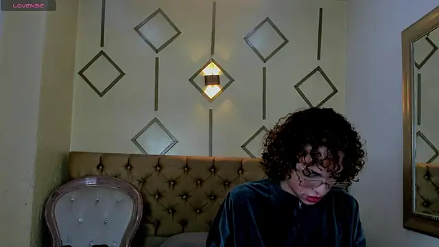 Aaron Fordd online show from September 18, 2025, 1:13 pm