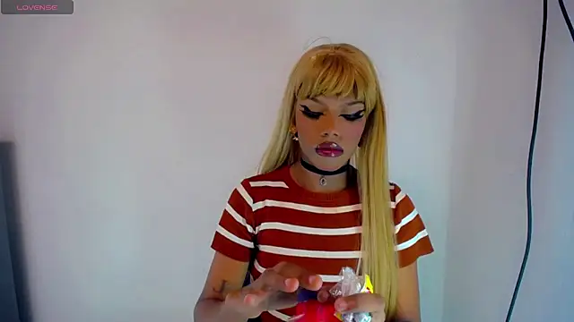 TheBlackwidows online show from September 15, 2025, 7:58 pm