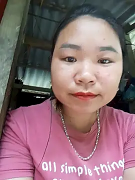 may-squirl online show from October 15, 2025, 2:11 am