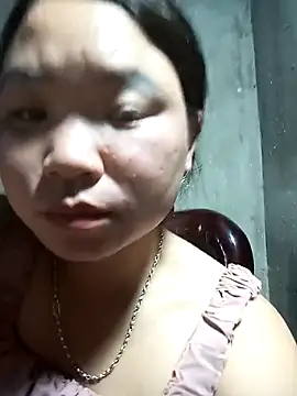 may-squirl online show from October 16, 2025, 1:01 pm