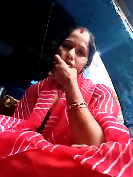 Jooli xx online show from October 1, 2025, 2:28 am