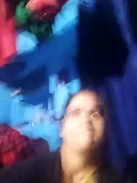 Jooli xx online show from February 28, 2026, 1:45 pm