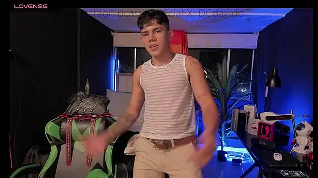 Jack castell online show from April 21, 2026, 11:51 pm