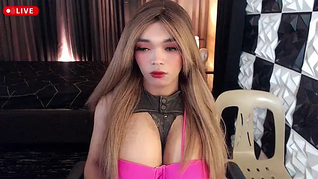 BigCockKharlaTS online show from October 12, 2025, 2:10 am