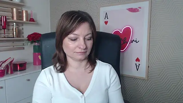 angelaSamt online show from February 23, 2026, 6:33 am