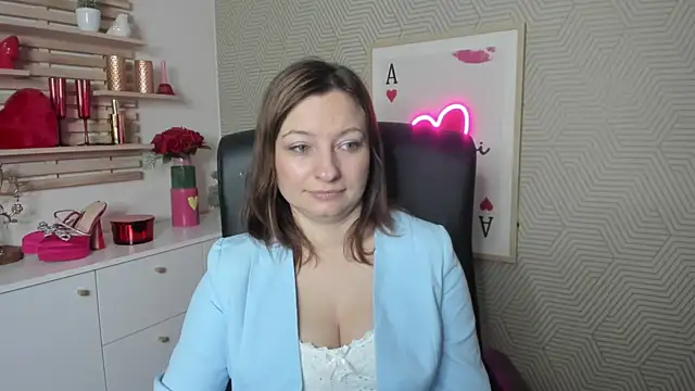 angelaSamt online show from February 26, 2026, 6:34 am