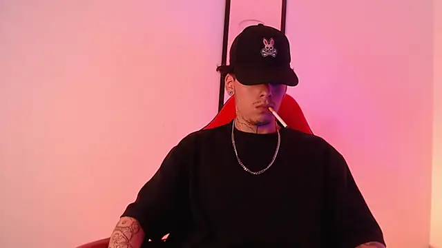 Anhonymus  online show from October 4, 2025, 4:21 am