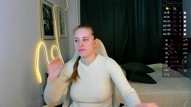 Alice Cire online show from March 8, 2026, 2:04 am