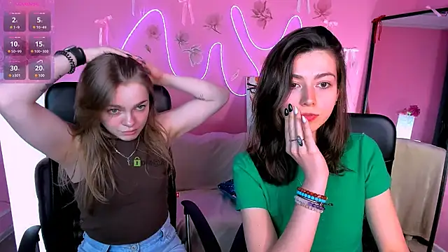 kitniss dreamy online show from May 14, 2026, 7:20 pm