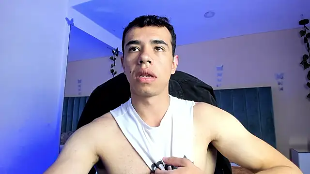 Muscle Scott online show from February 26, 2026, 1:43 pm