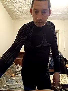 frederic198 online show from November 9, 2025, 8:29 pm