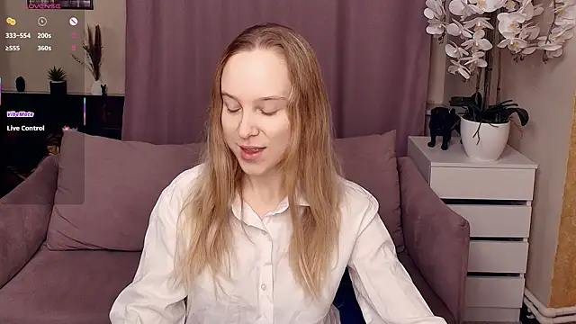 SoonMoor online show from February 5, 2026, 6:45 pm