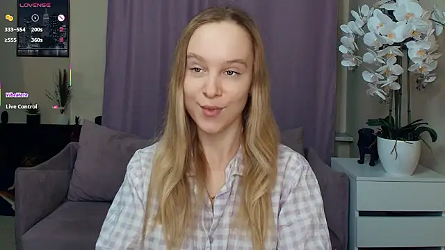 SoonMoor online show from March 4, 2026, 7:20 pm