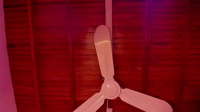 Gabby Haze online show from December 14, 2025, 10:25 pm