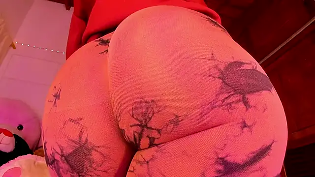Snapshot of Gabby_Haze chatting on May 15, 2026, 10:50 pm Gabby Haze online show from May 15, 2026, 10:50 pm