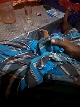 MdTanvirHossen0181 online show from November 23, 2025, 6:08 pm