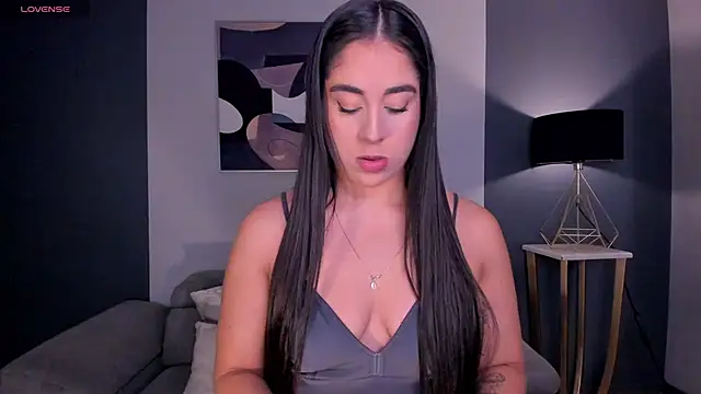 SussyBellX online show from September 14, 2025, 5:01 pm