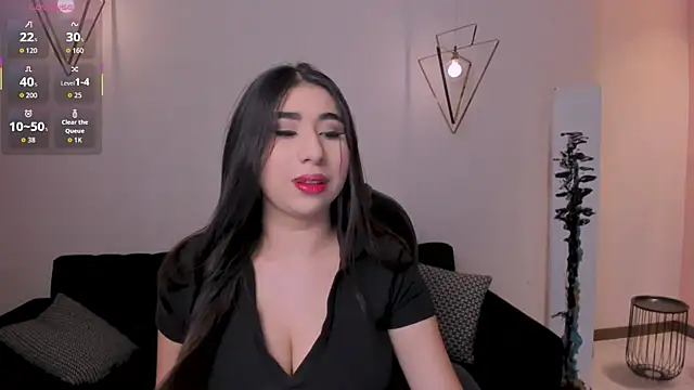 MayaMoretti  online show from October 16, 2025, 3:18 am