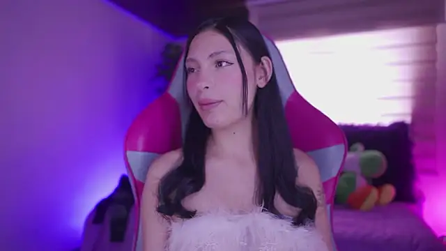 Rebecah 1 online show from February 12, 2026, 3:29 pm