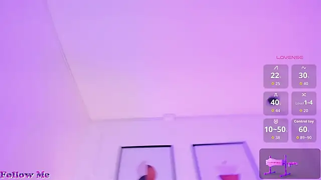 Snapshot of saraa_romero chatting on May 7, 2026, 3:56 am saraa romero online show from May 7, 2026, 3:56 am