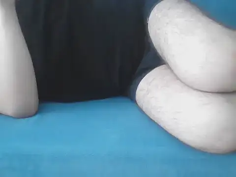 modelboy01 online show from September 12, 2025, 12:05 pm